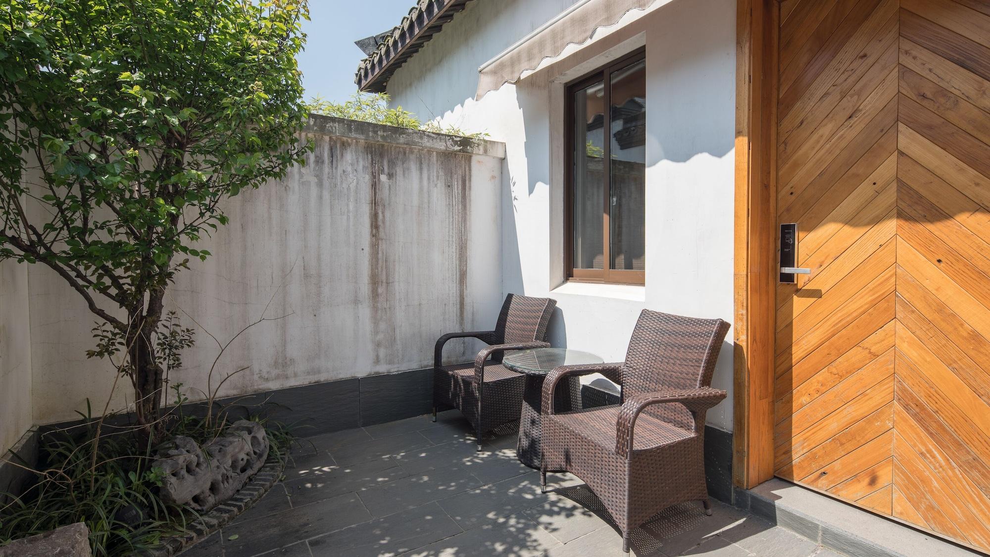 Tongxiang Wuzhen Yuexiang Inn 24/50