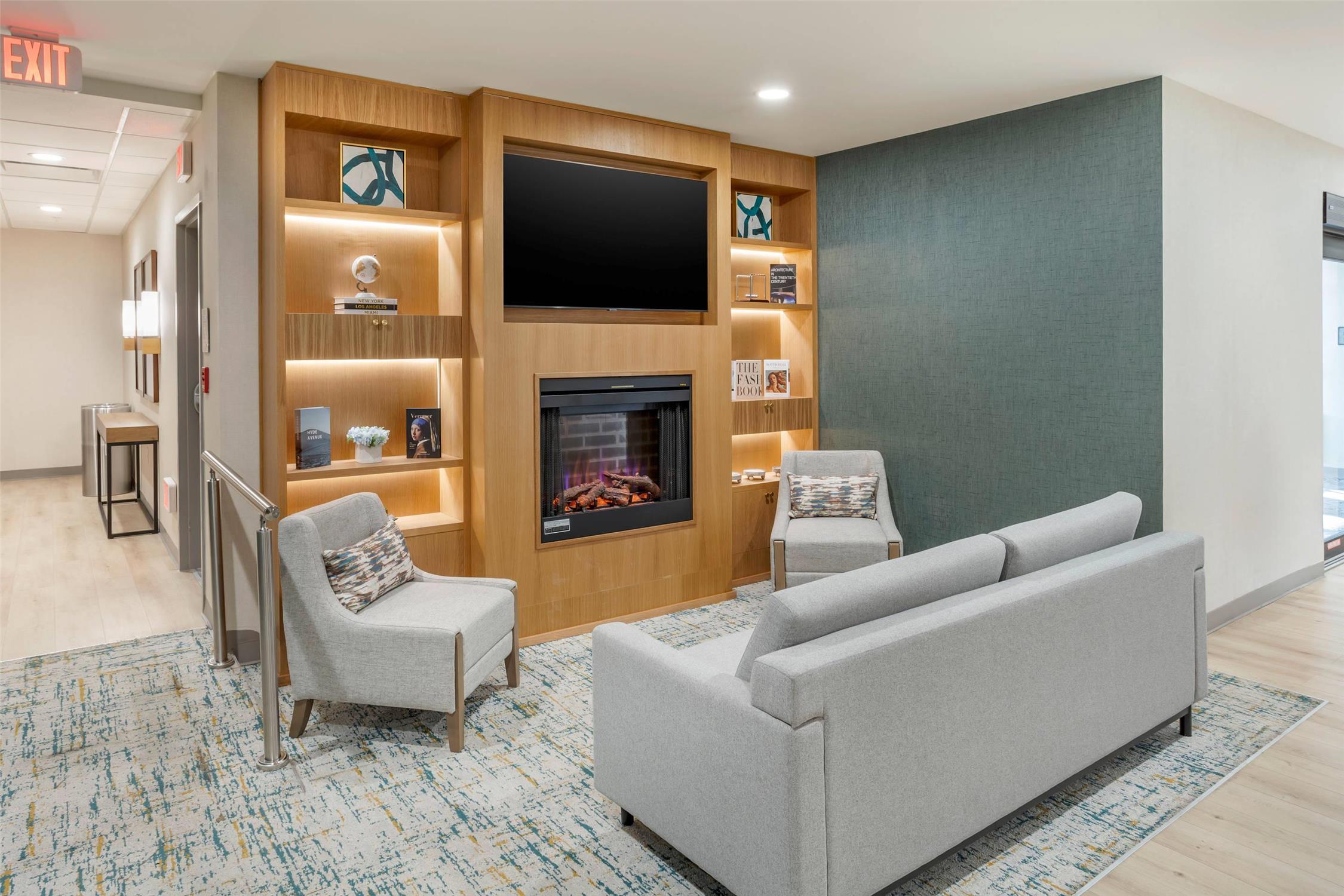 Four Points by Sheraton Newark Airport 20/30
