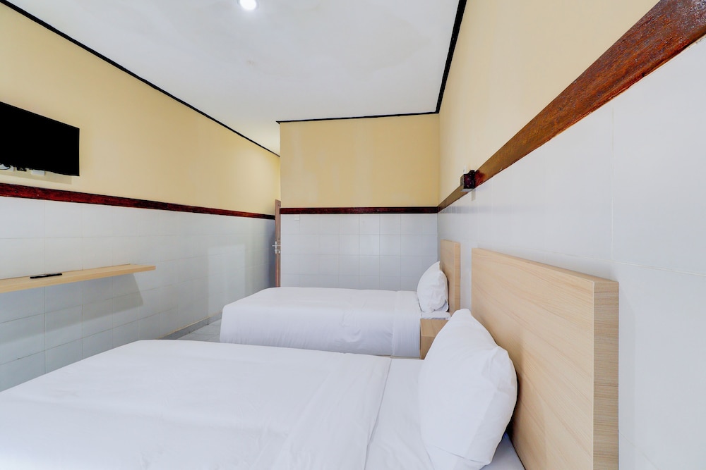 Townhouse Oak Legian Near Legian Beach Formerly Sayang Maha Merta 49/69