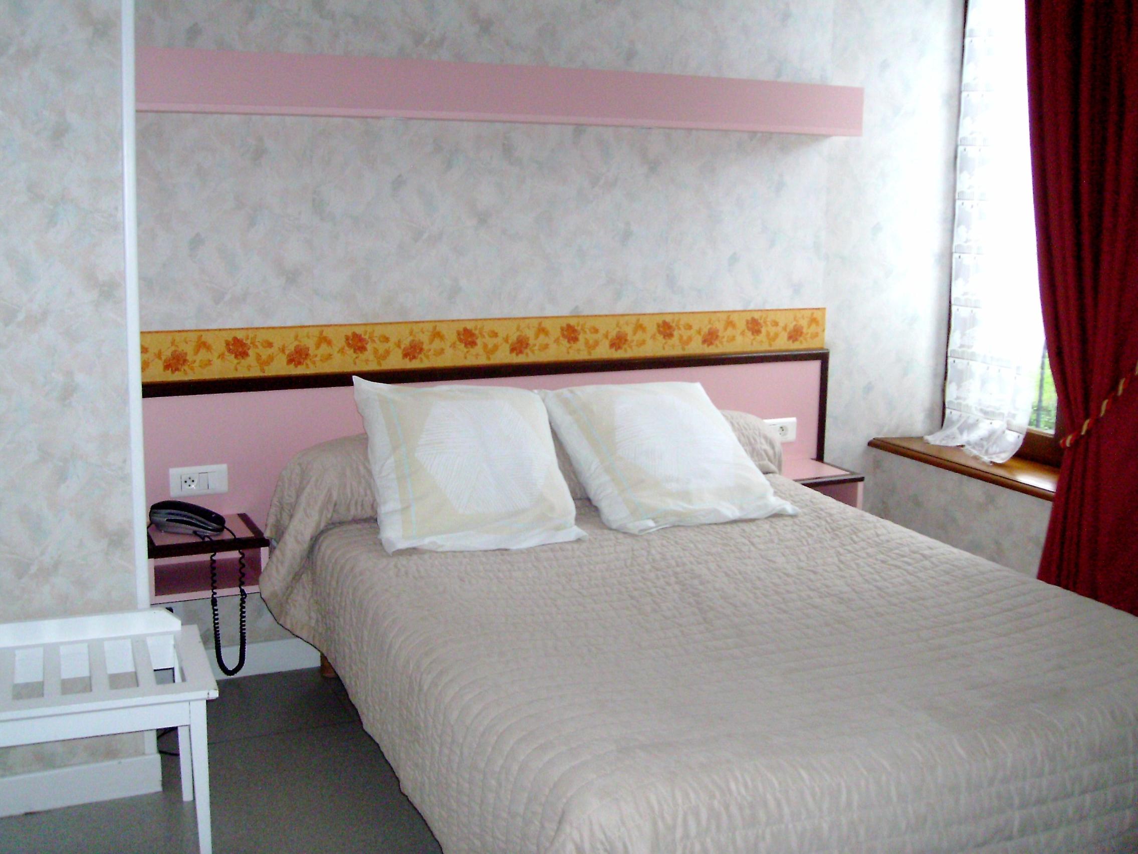 AUBERGE DE L'ALLAGNONETTE 8/25