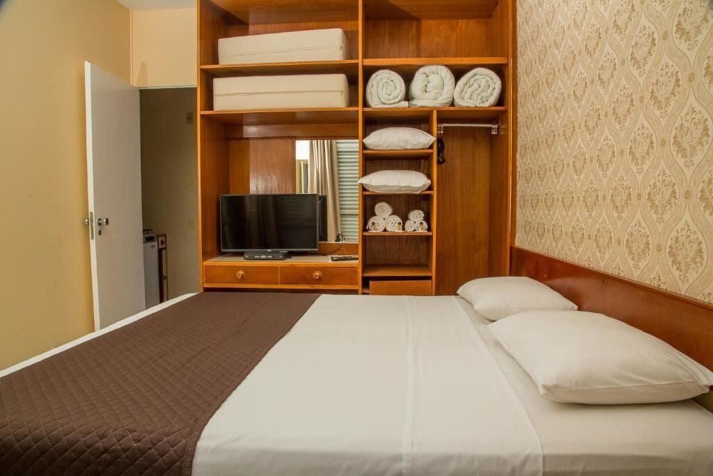 SEMI ROOM, ECONOMY, DOUBLE BED