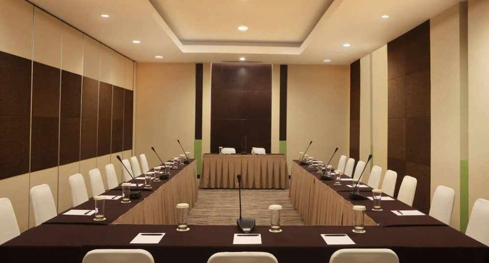 Hotel Santika Bogor 37/45