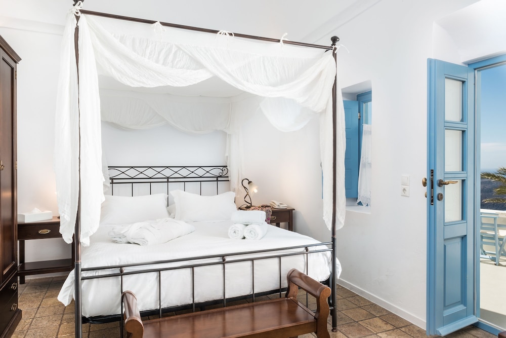 Pantelia Suites Santorini 11/71