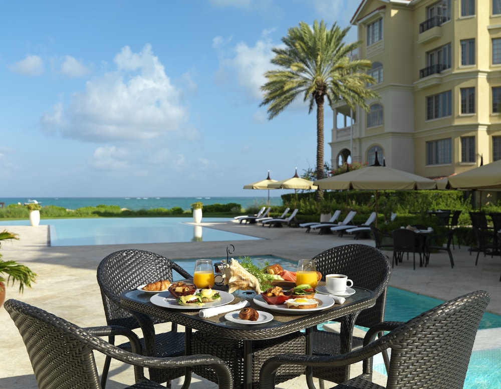 Somerset On Grace Bay 57/76