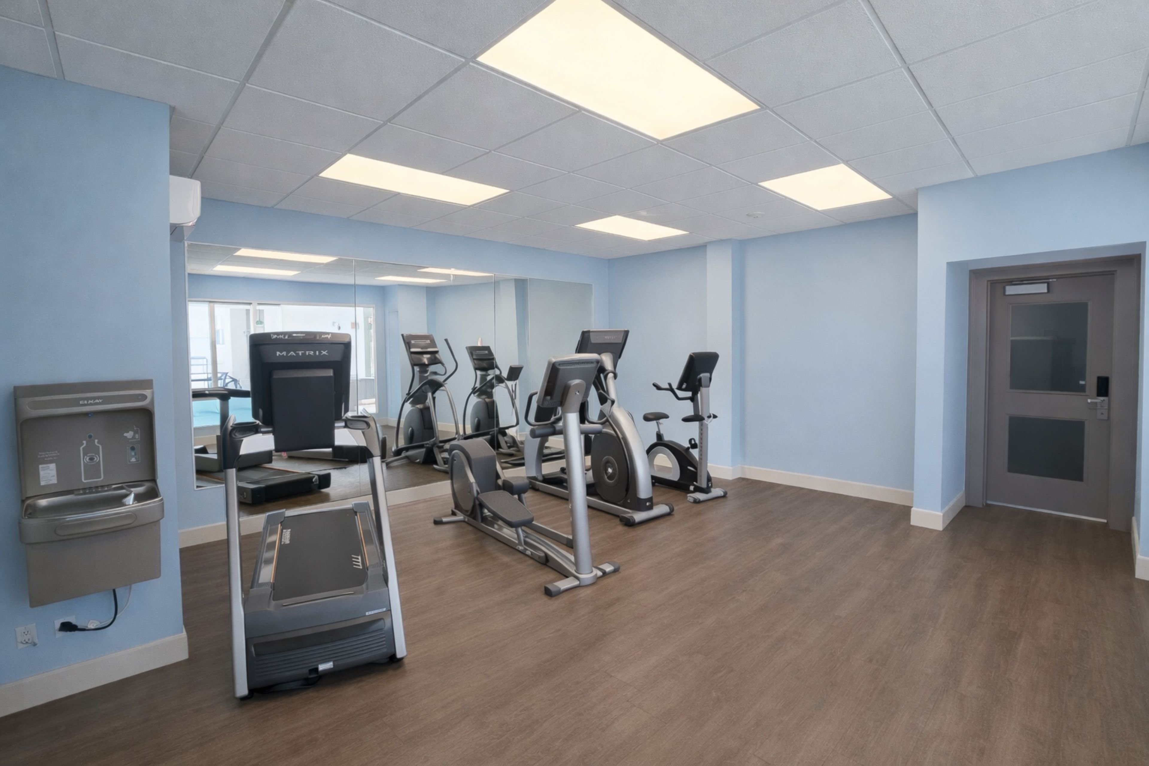 Holiday Inn Express Dryden 32/57