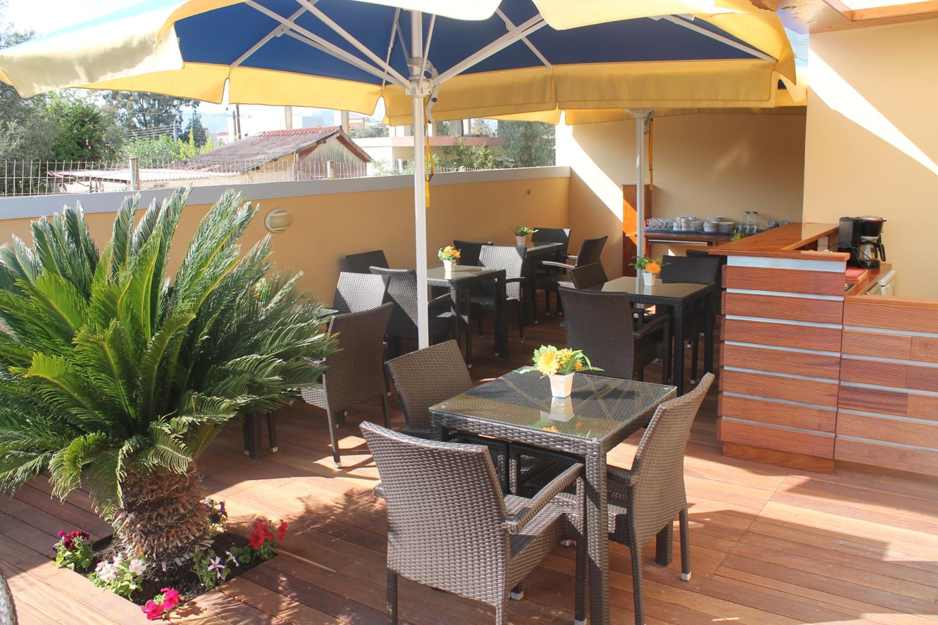Peri's Hotel 14/19