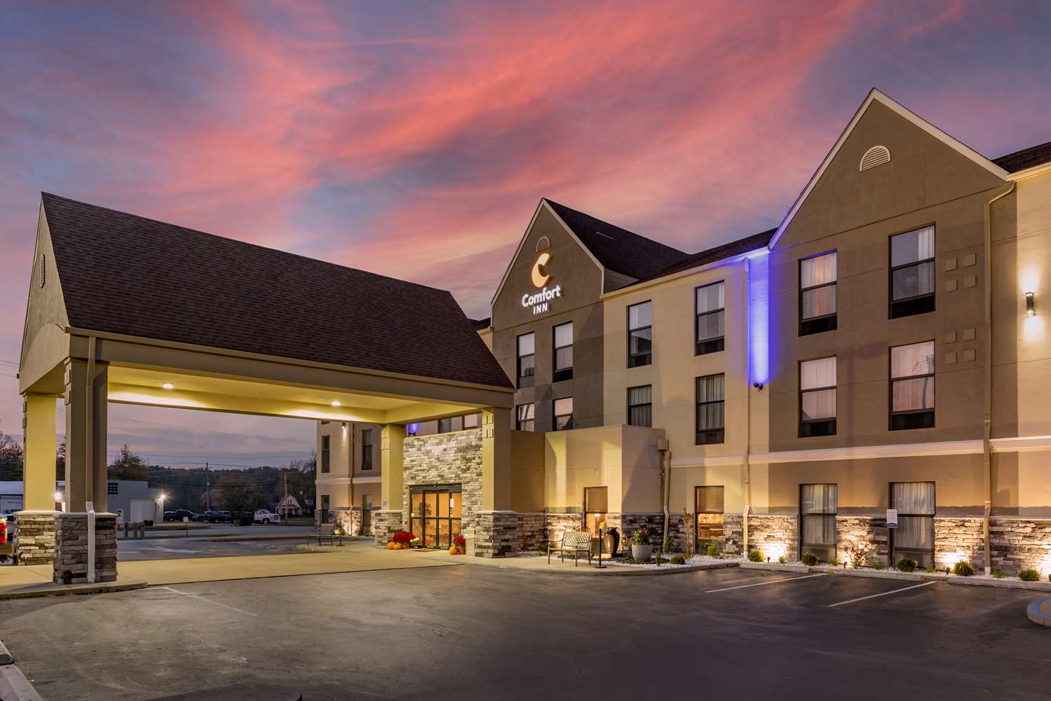 Comfort Inn Madison, IN 4/43