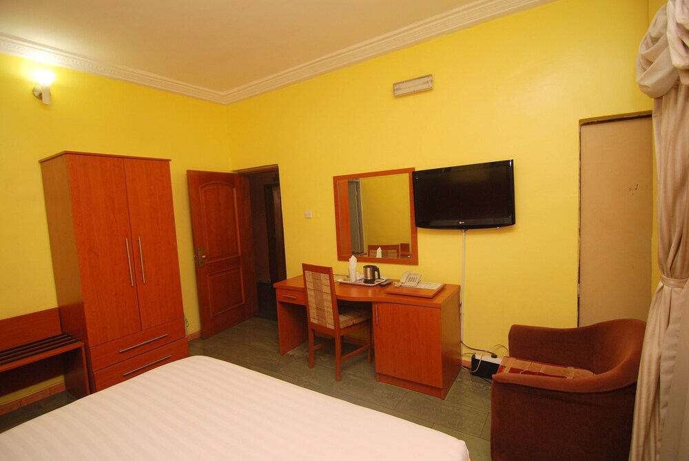 Onyx Hotel And Apartments 15/50