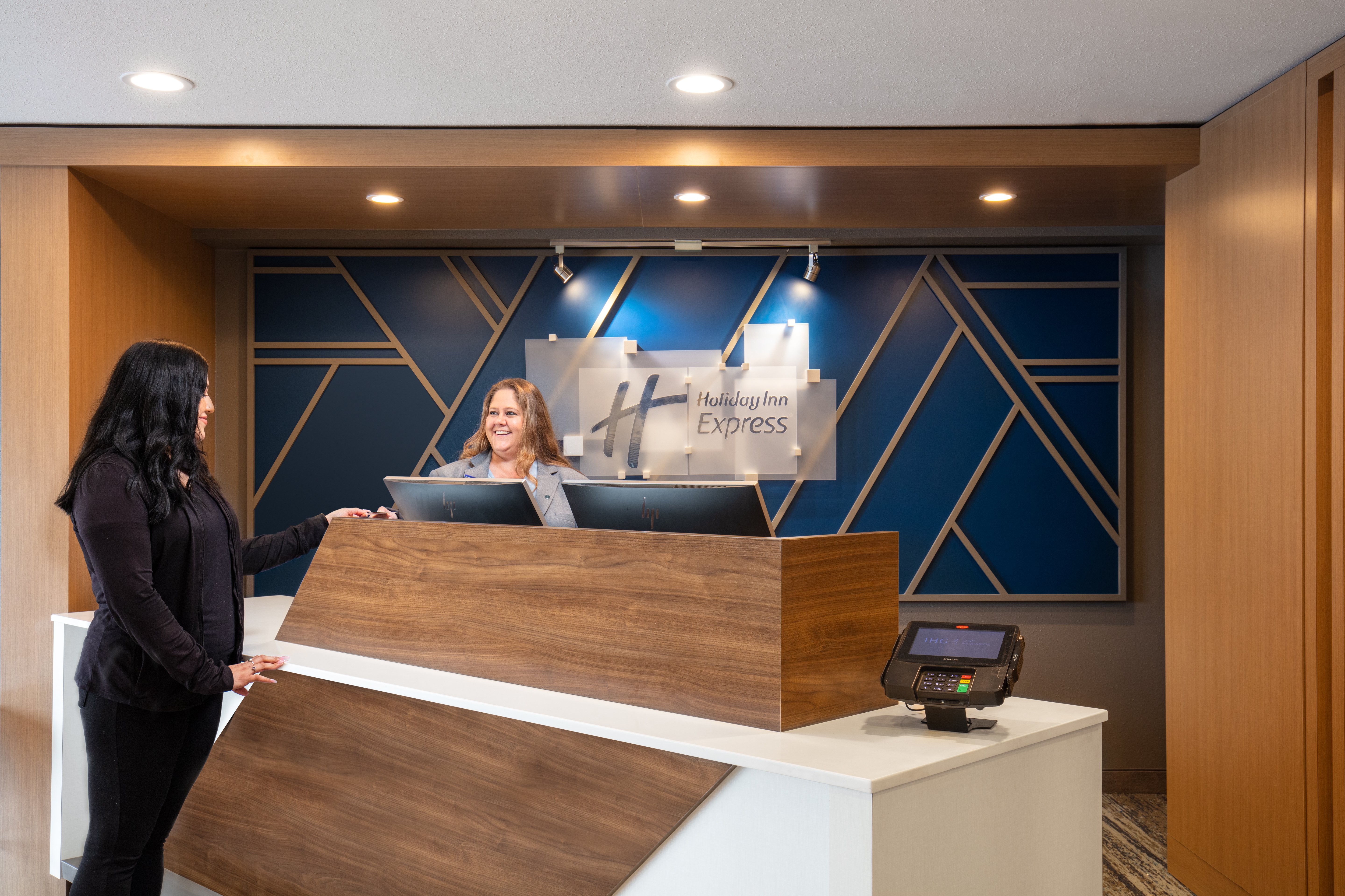 Holiday Inn Express Bothell 4/50