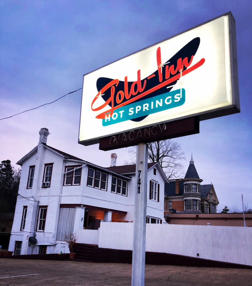Alpine Inn photo5
