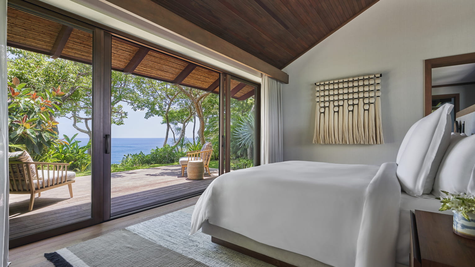 4 Bedrooms, Sea, Residence, House