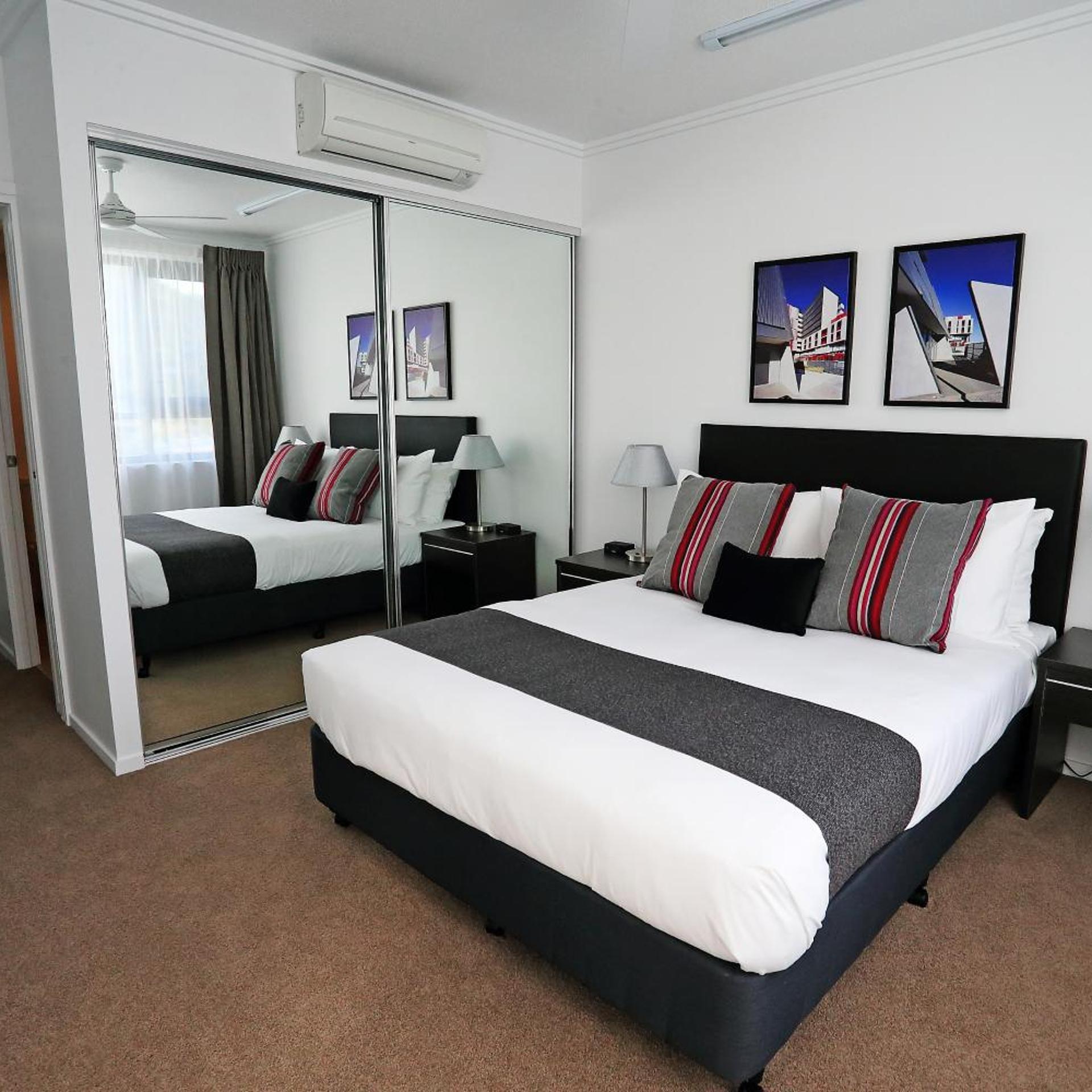 1 Bedroom, Apartment