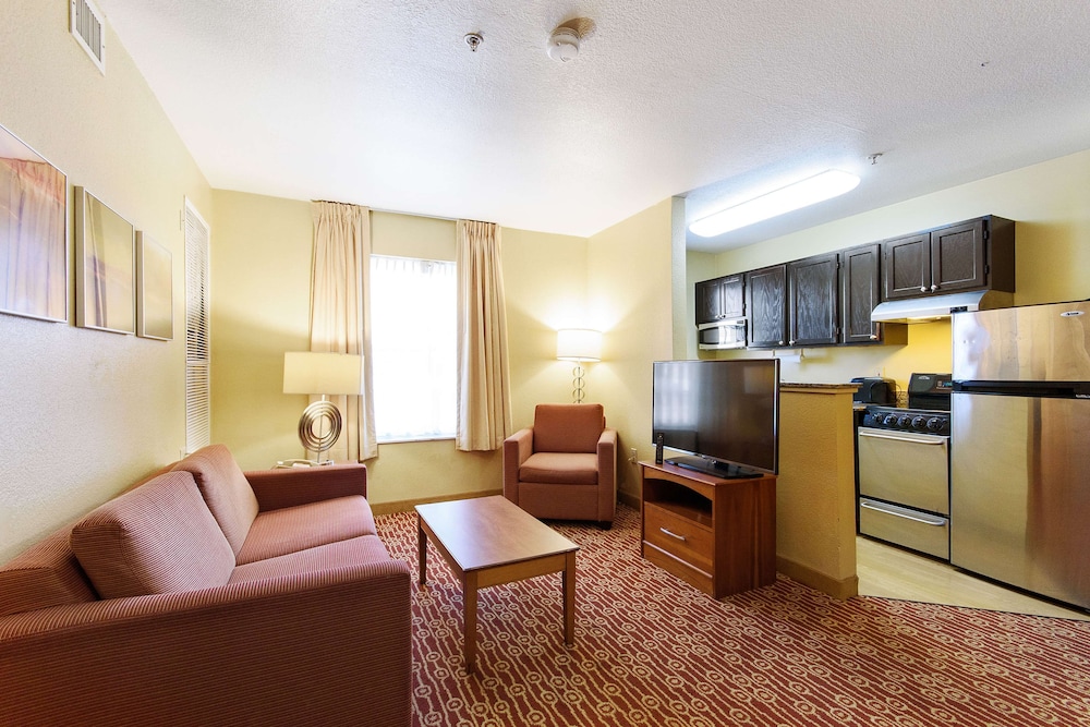 Extended Stay America Suites Chicago Elgin West Dundee 34/58