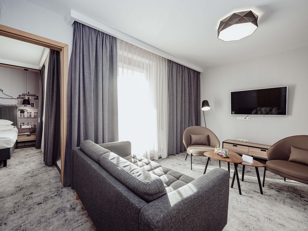MERCURE JELENIA GORA 29/50