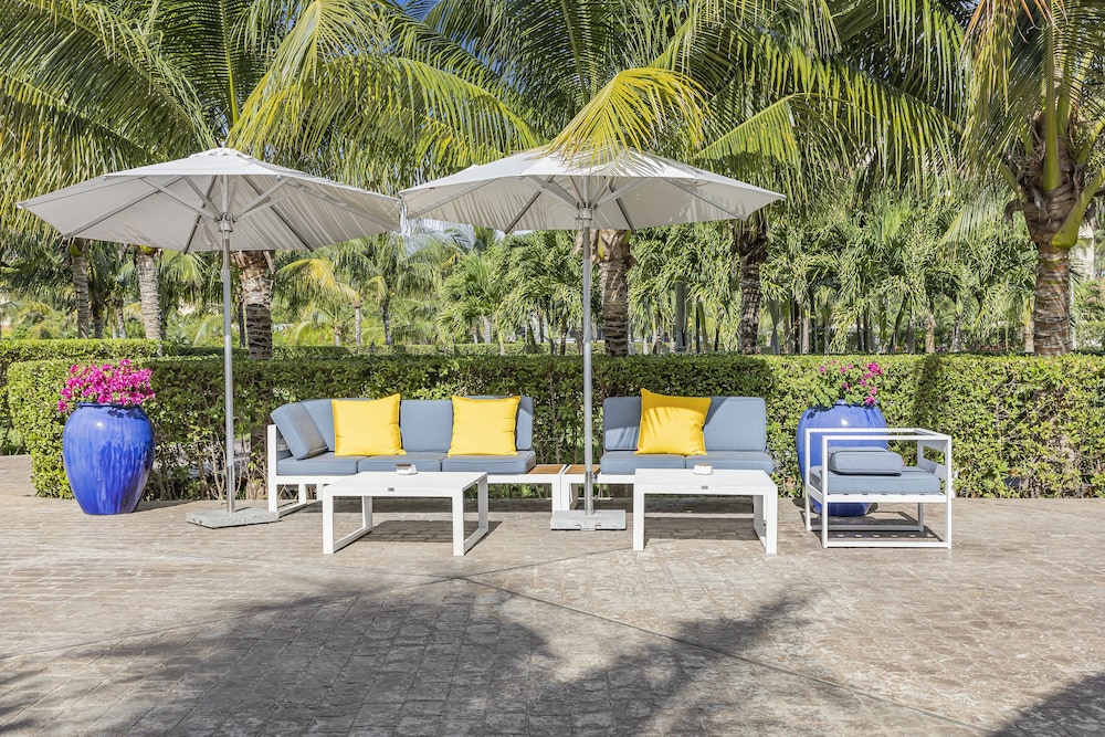 The Oasis At Grace Bay 45/50