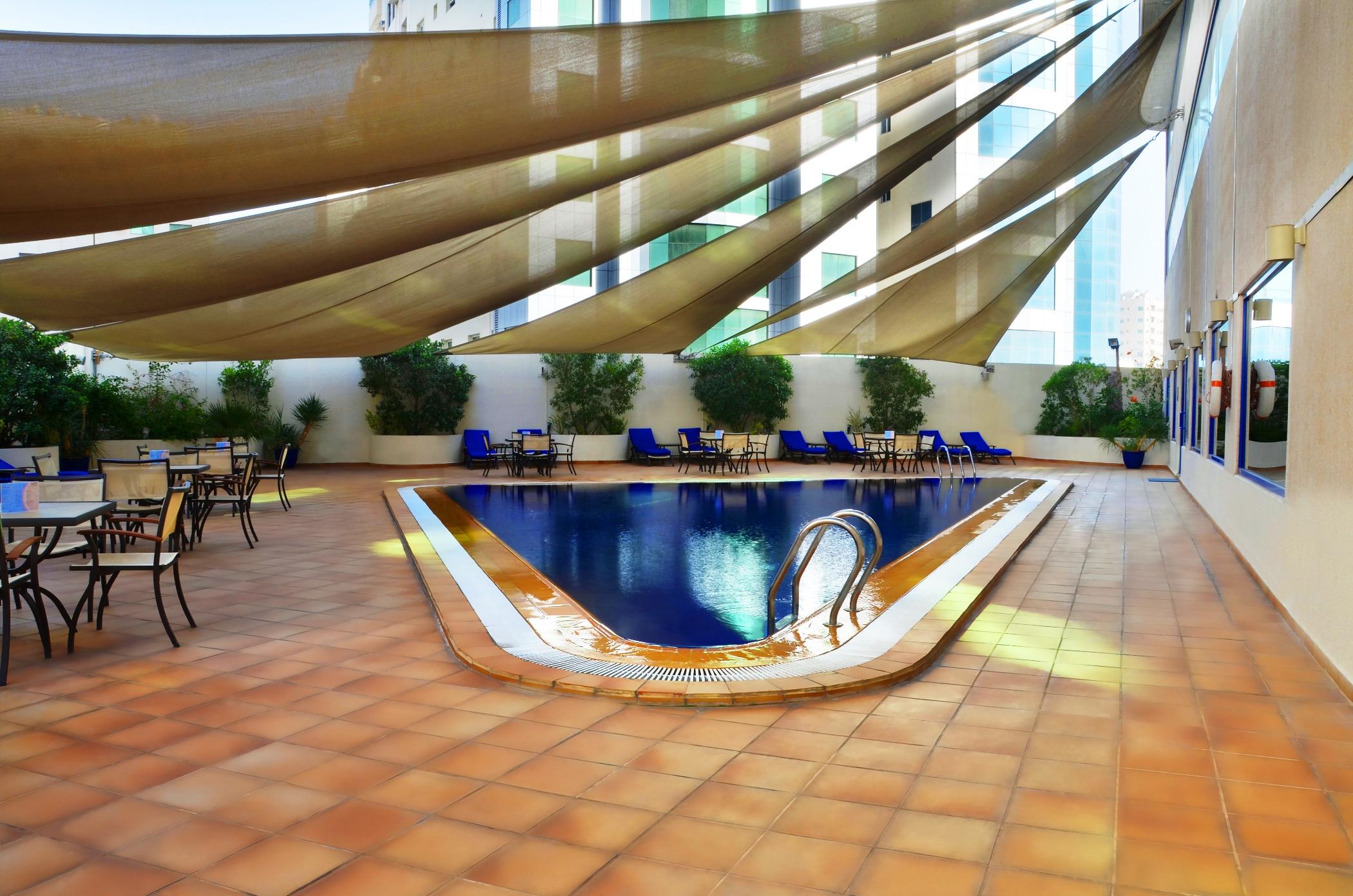 Swiss-Belhotel Sharjah 30/46