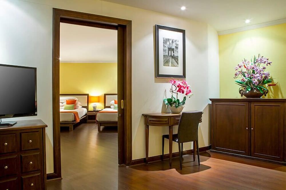 SIR JAMES RESORT SARABURI 36/50