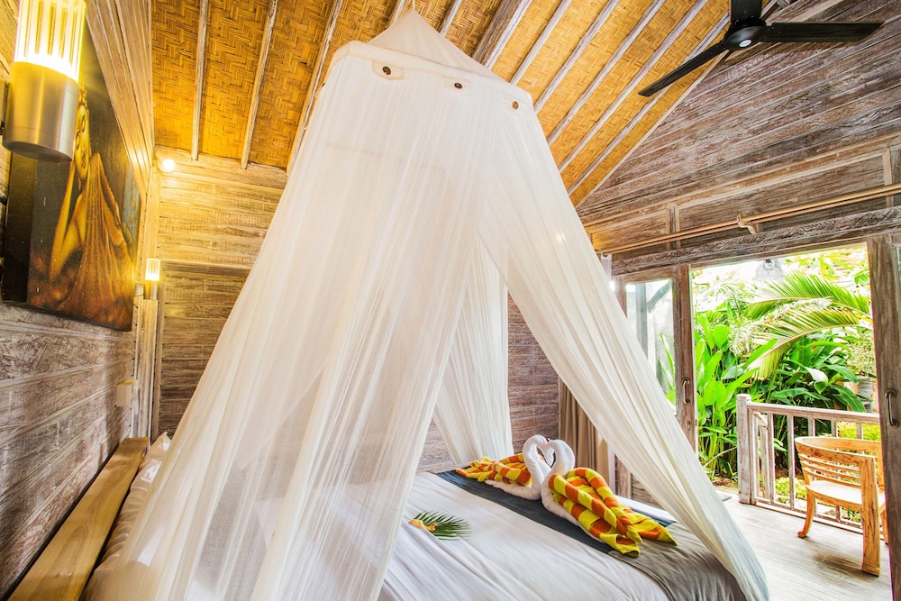 The Syron Huts Lembongan 9/45
