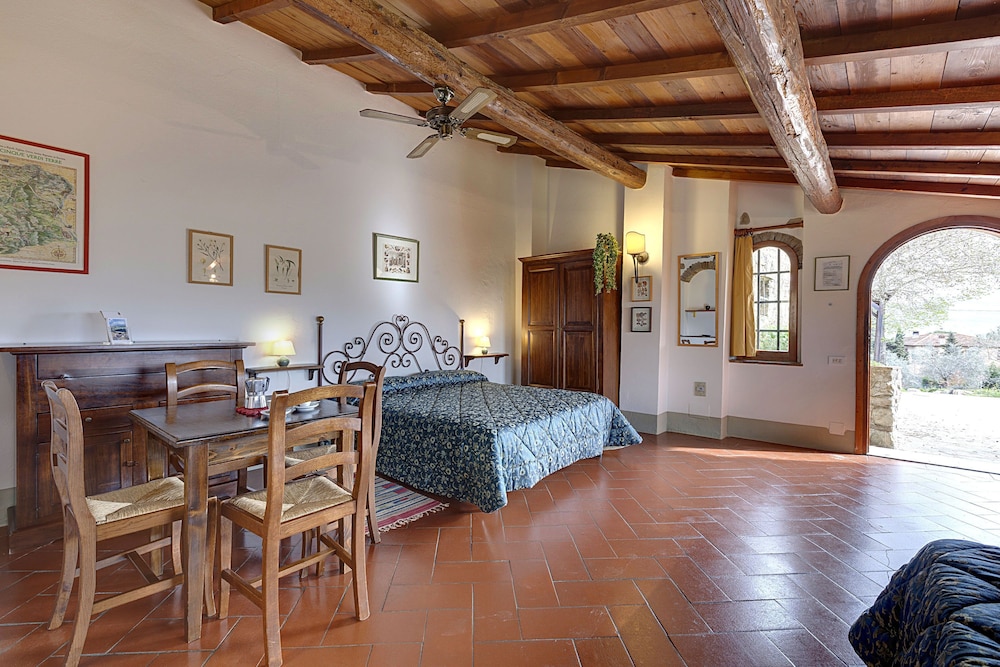 Farm House La Presura 29/50