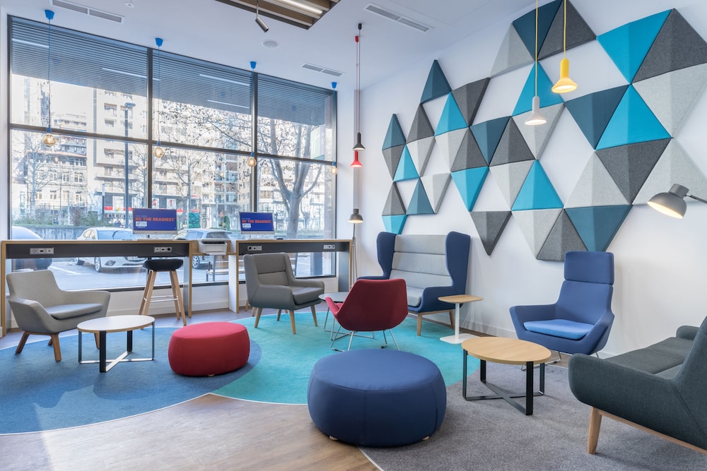 Holiday Inn Express Yerevan 59/81