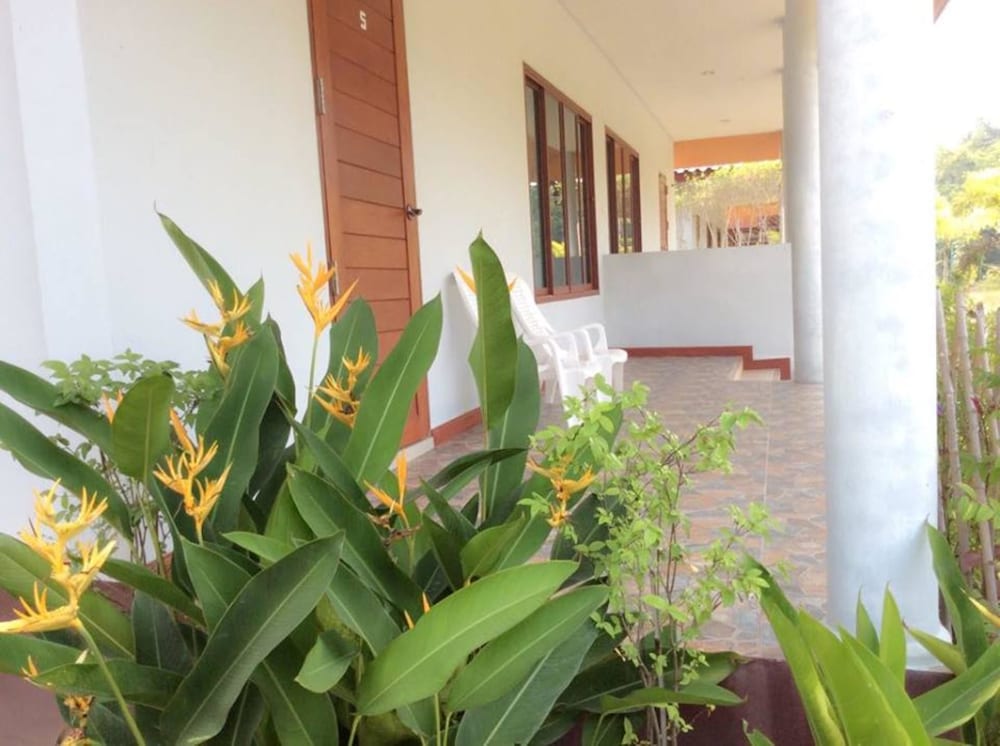 Lanta Wanida Resort 47/50