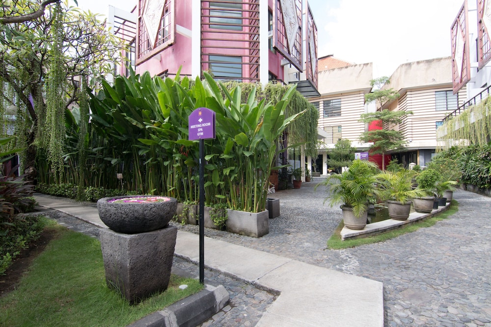 Kuta Central Park Hotel 43/50