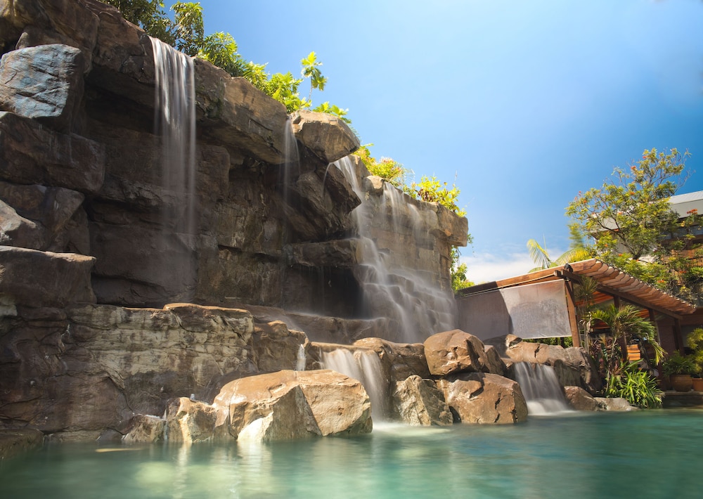 Jacana Amazon Wellness Resort 59/68