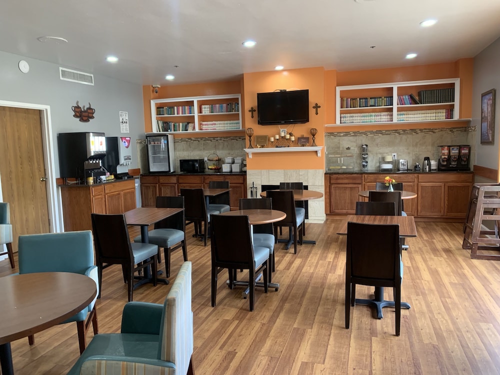 Guest House Inn Medical District near Texas Tech Univ 35/44