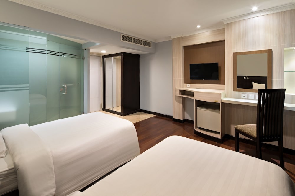 Golden Boutique Hotel Kemayoran 23/70