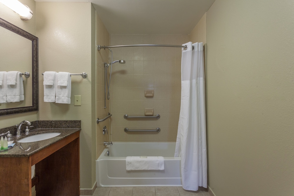 Staybridge Suites Greenville I-85 Woodruff Road 12/58