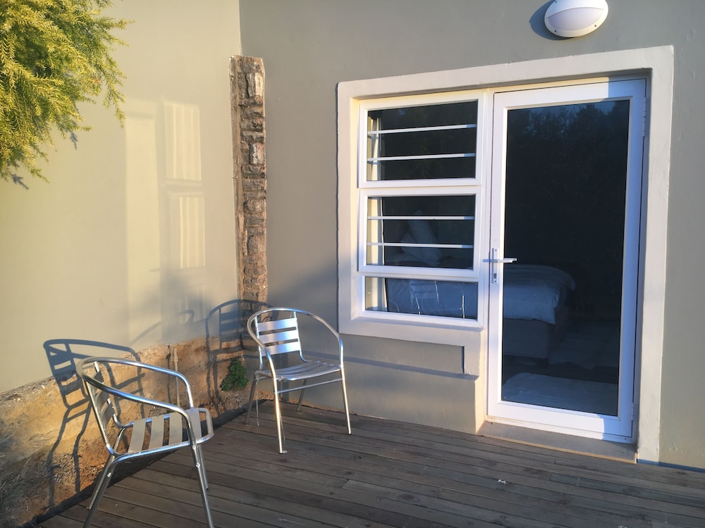 A Stone S Throw Accommodation 23/35