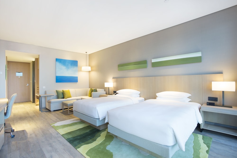 Hyatt Place Sanya City Center 12/62