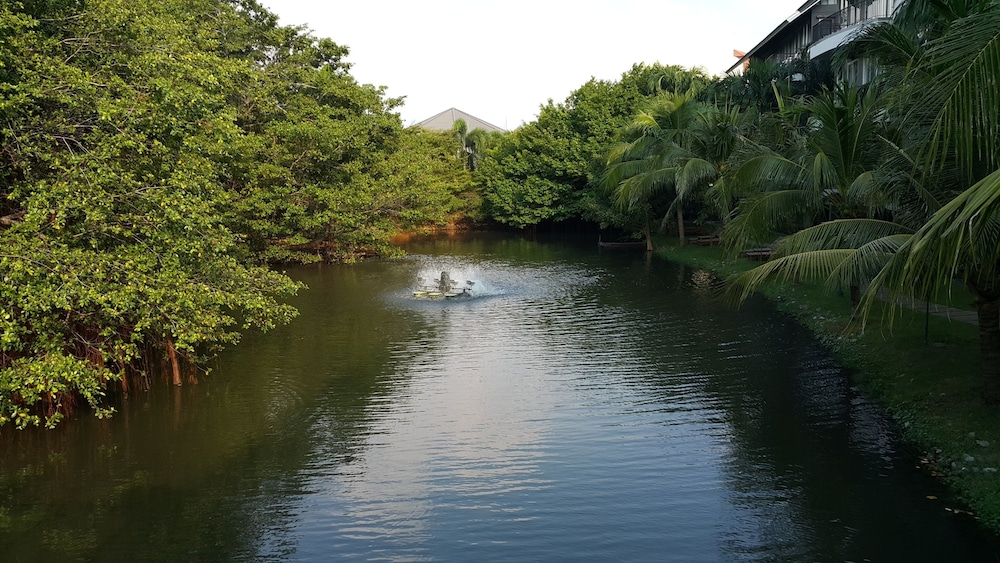 The Leela Resort Spa Pattaya 35/50