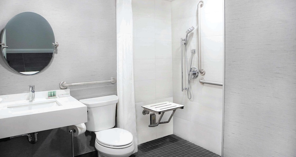 Best Western Parkway Hotel Toronto North 11/32