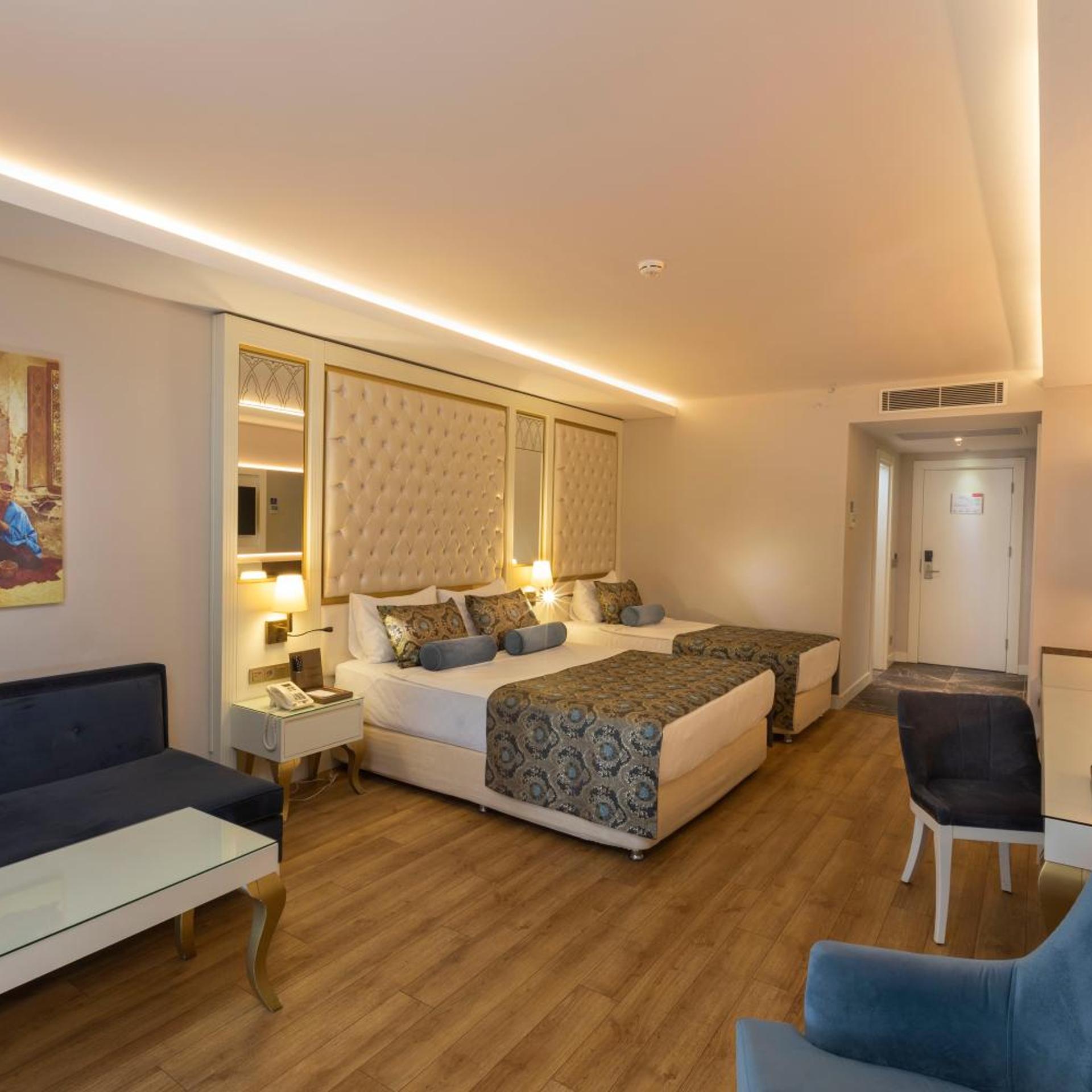 SUPERIOR ROOM ROH