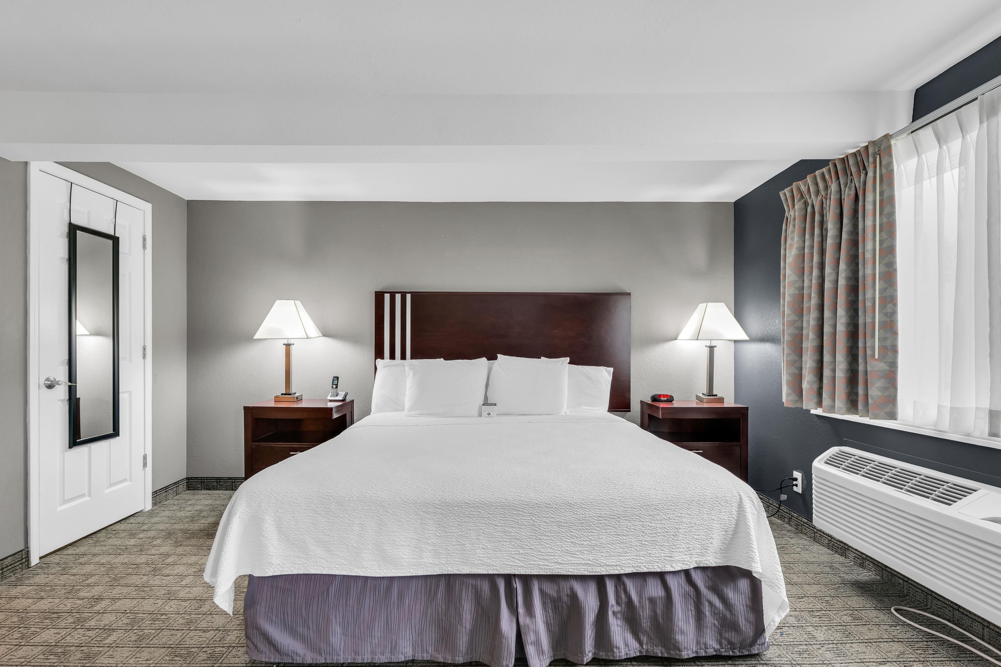 Red Lion Inn & Suites Urbana 13/60
