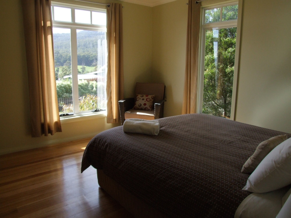 Bruny Island Escapes 28/69