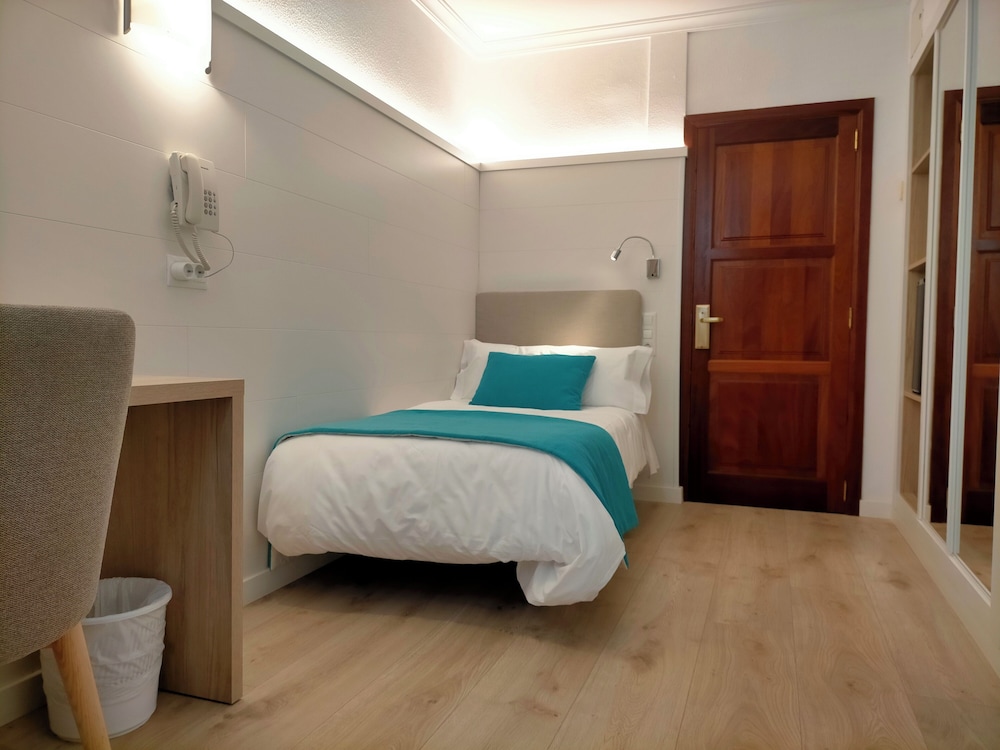 Villa Singala Hotel 5/18