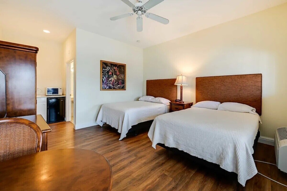 COMFORT, COTTAGE, 2 DOUBLE BEDS