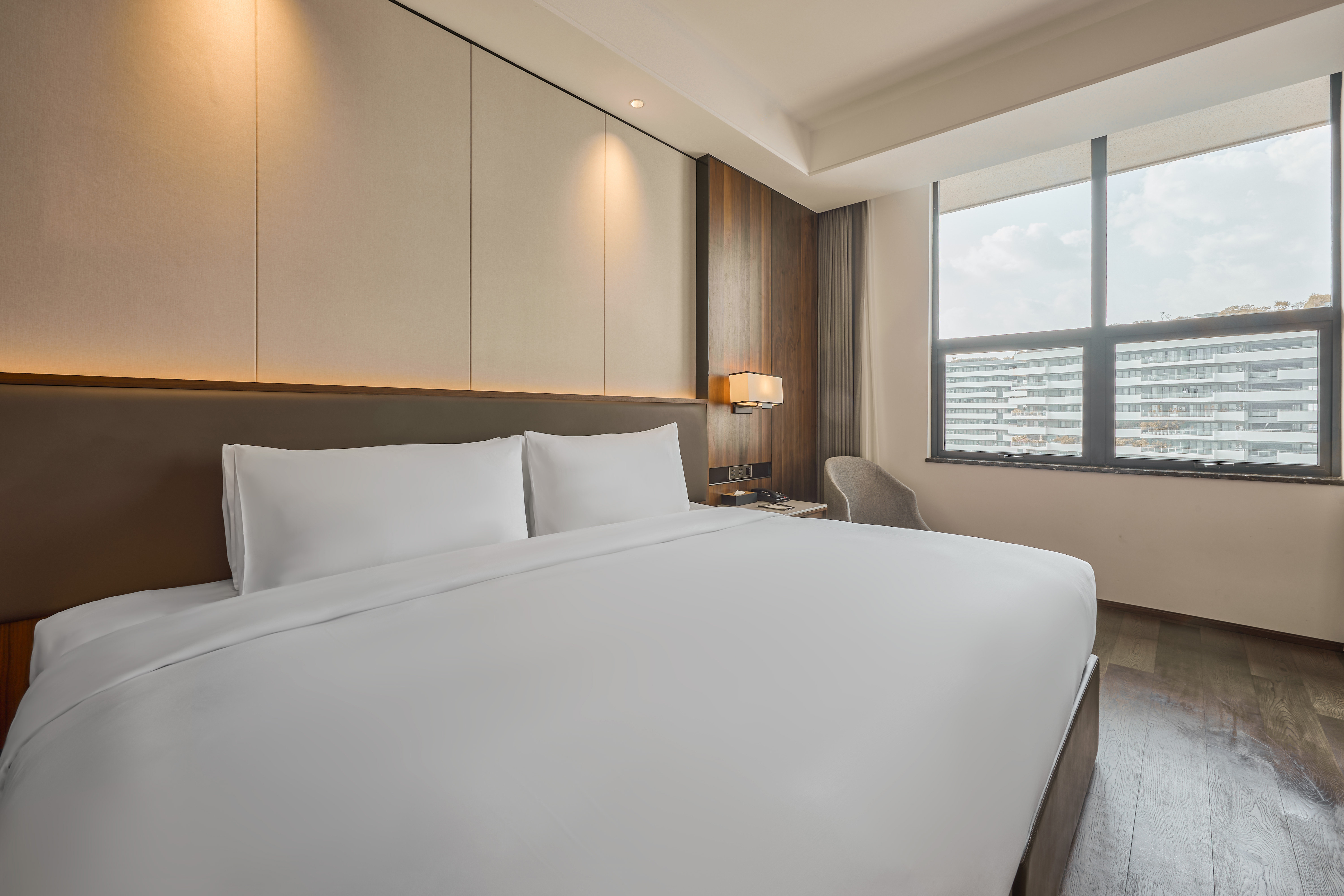 VM Hotel 13/50