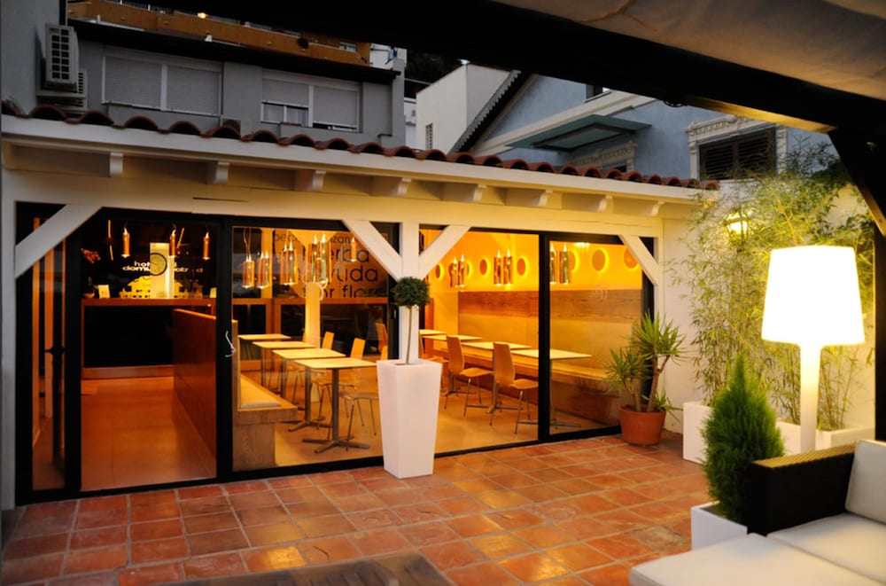 Hostal Domus 1/36