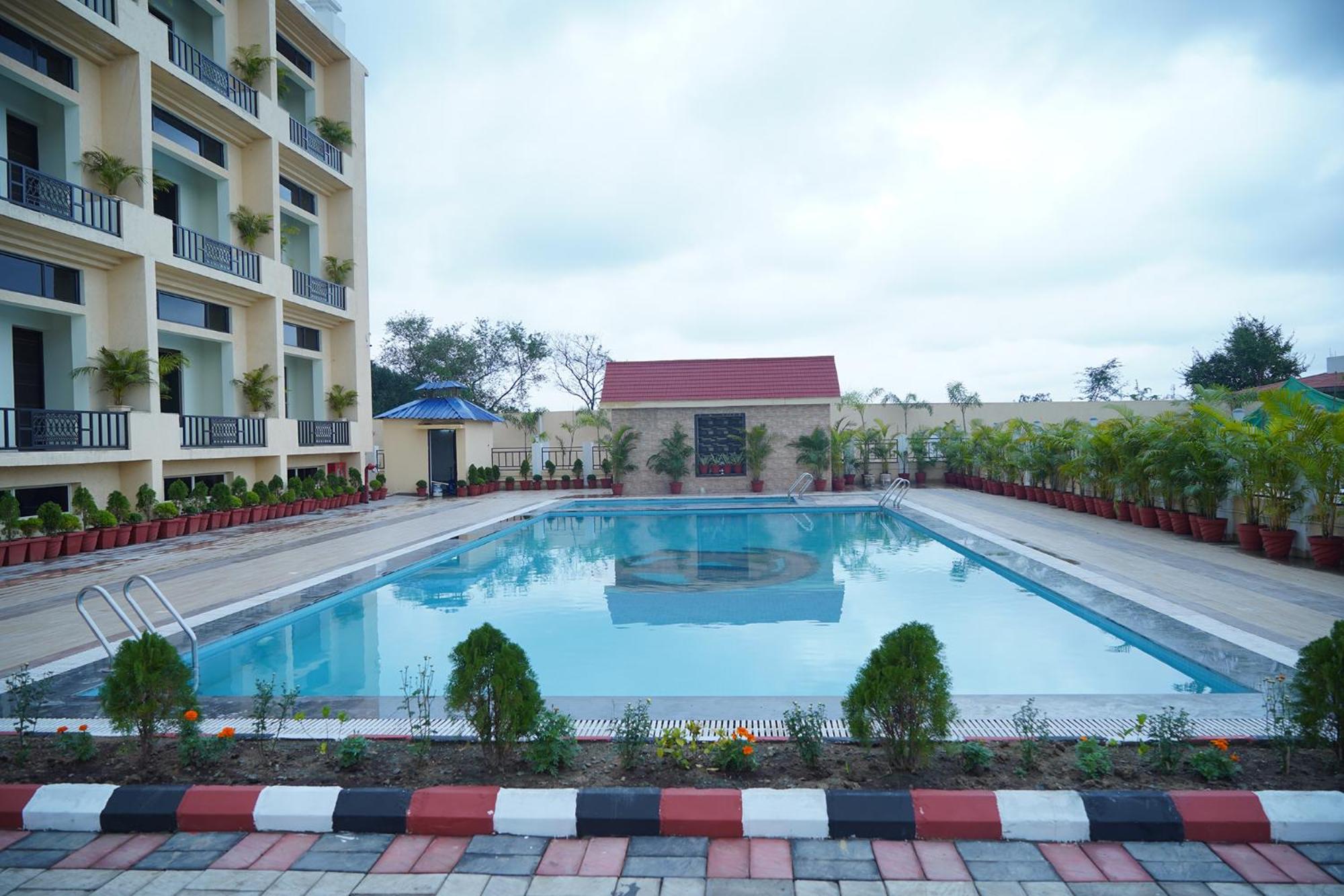 Hotel KP Palace 6/26