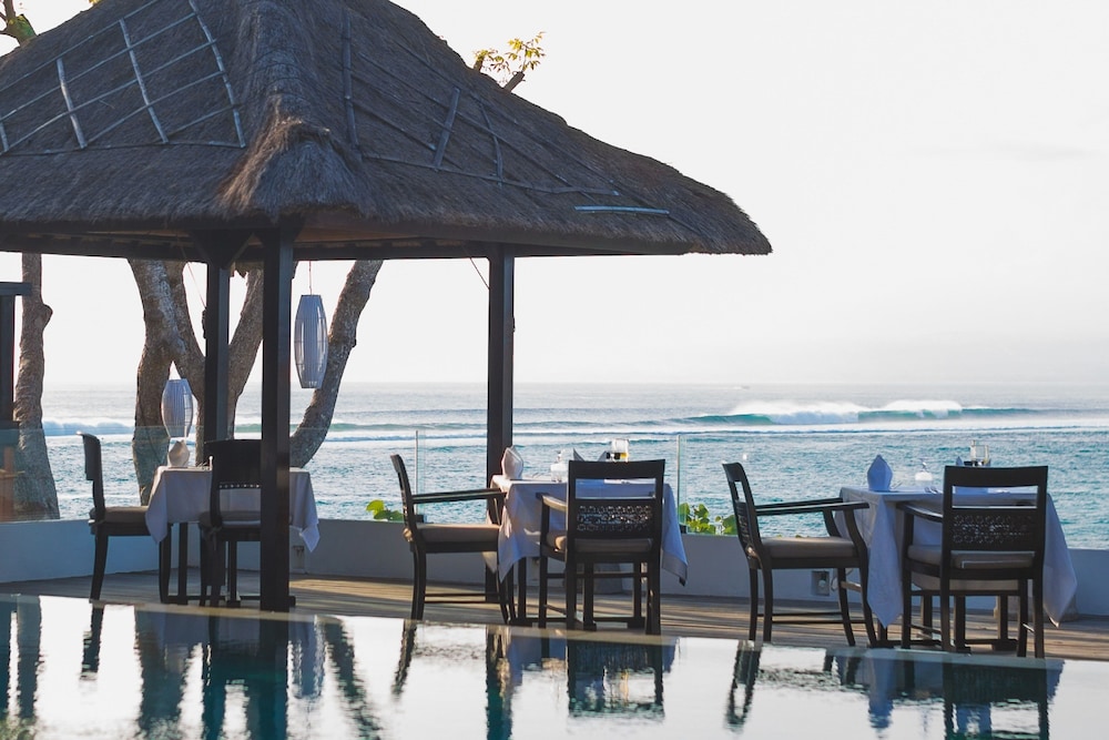 Batu Karang Lembongan Resort and Spa 76/85