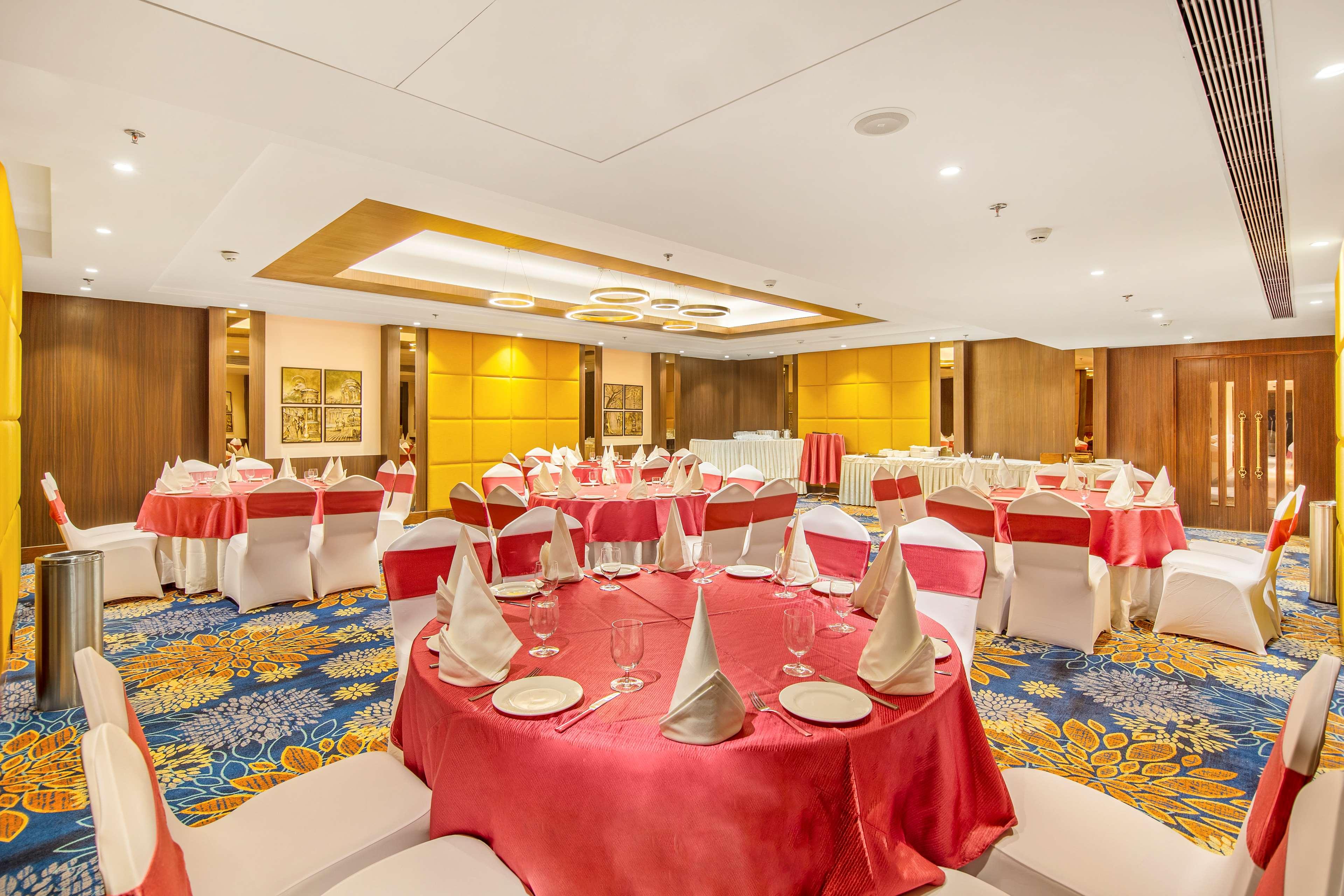 Golden Tulip Jalandhar 21/23