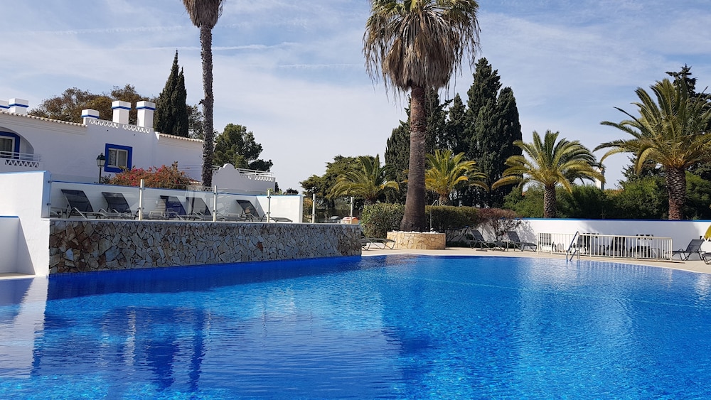 Pestana Palm Gardens