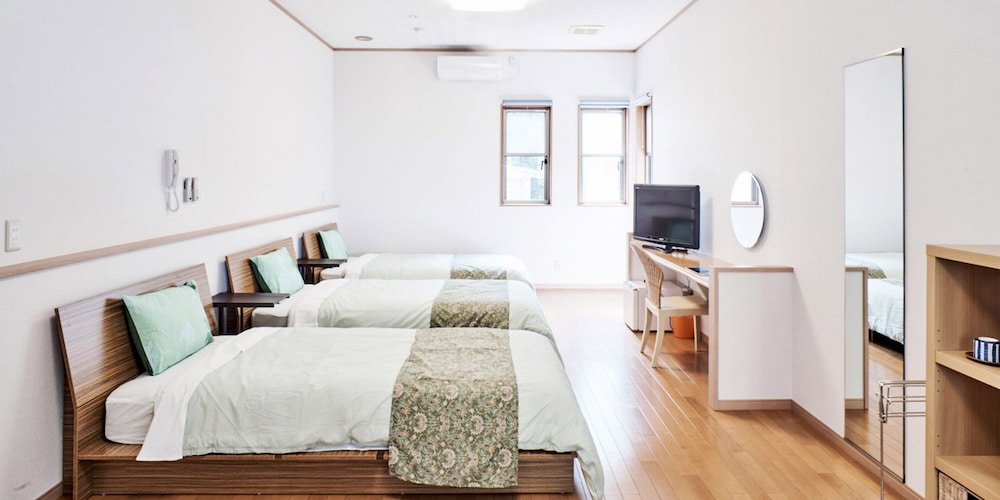 Room, Triple, 4 Beds