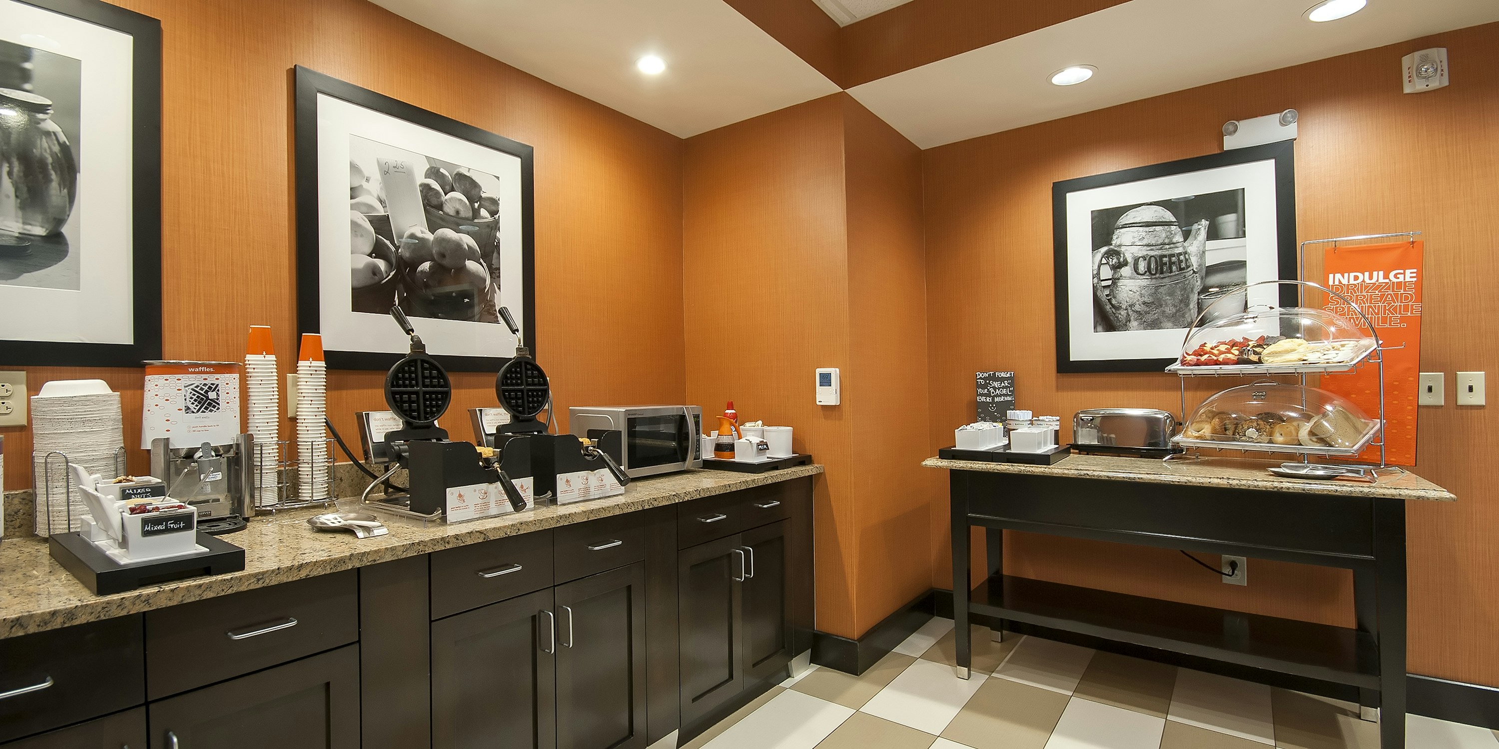 Hampton Inn Suites Seneca Clemson Area Sc 74/74
