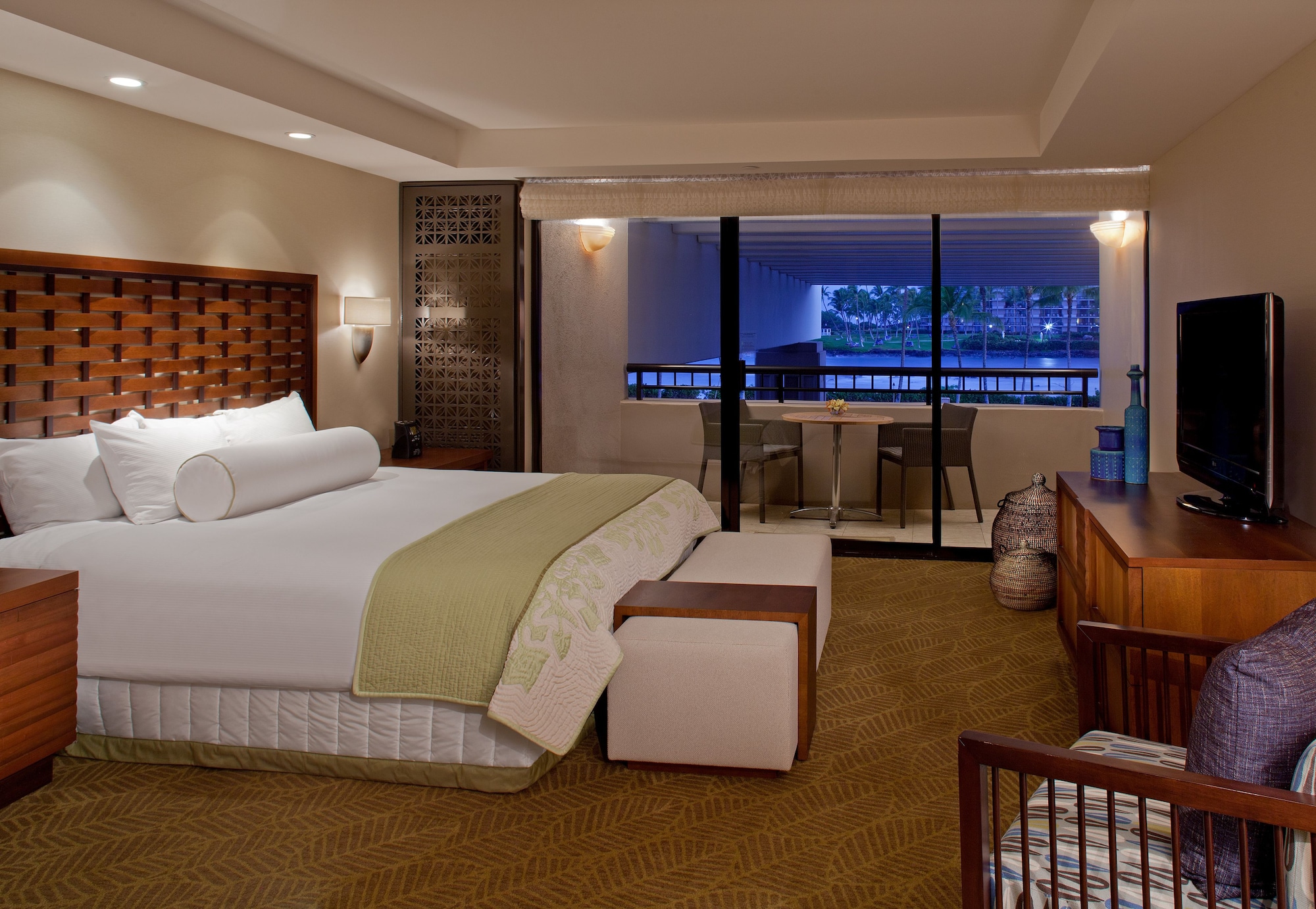 1 Bedroom, Makai, Open Plan, Suite, King Bed, Ocean View, Two Story, Sofa