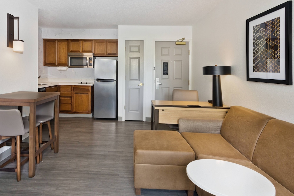 Residence Inn By Marriott Columbus 43/69