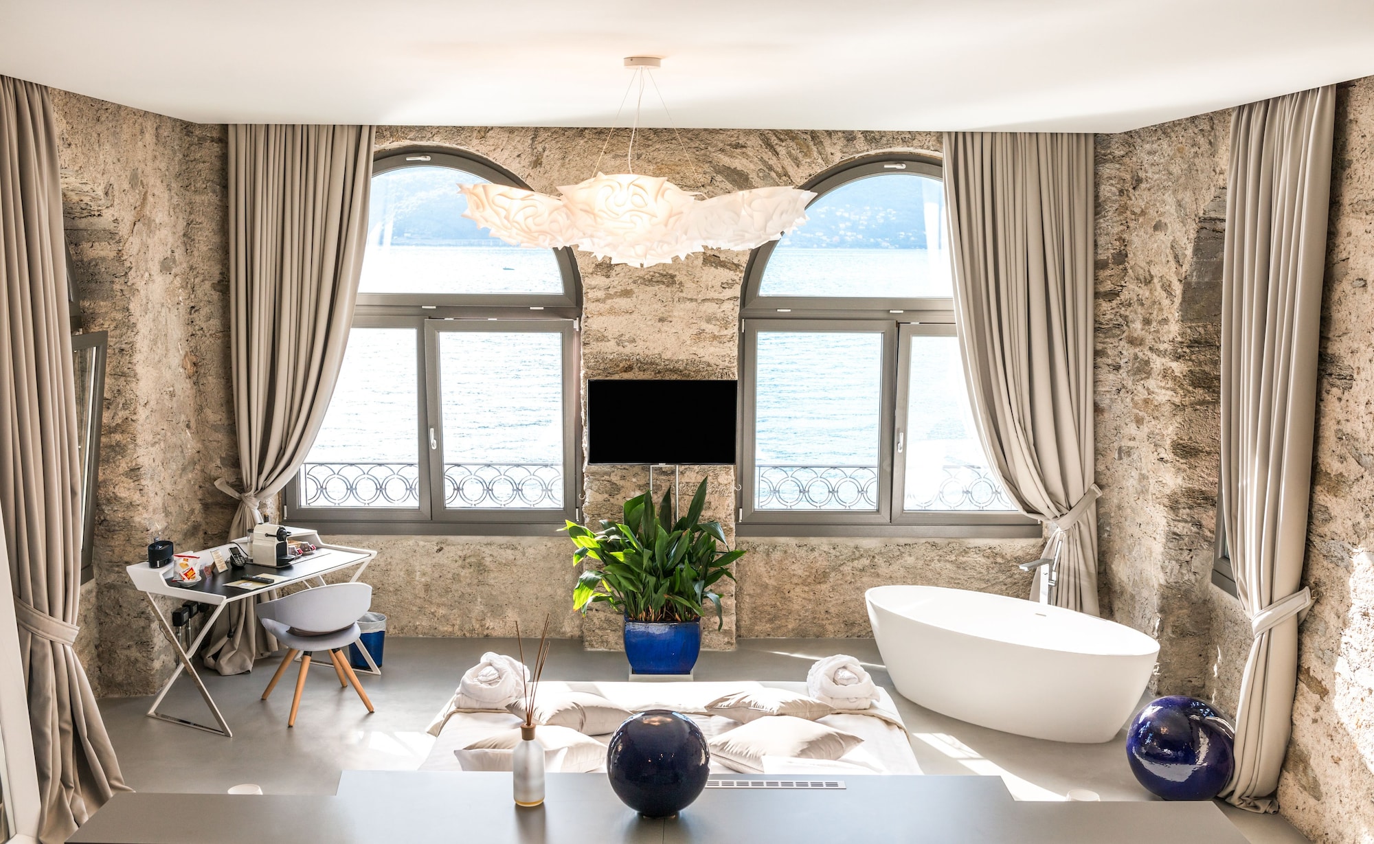 جناح ملكي بإطلالة على البحيرة، Relais Villa Porta 5/7